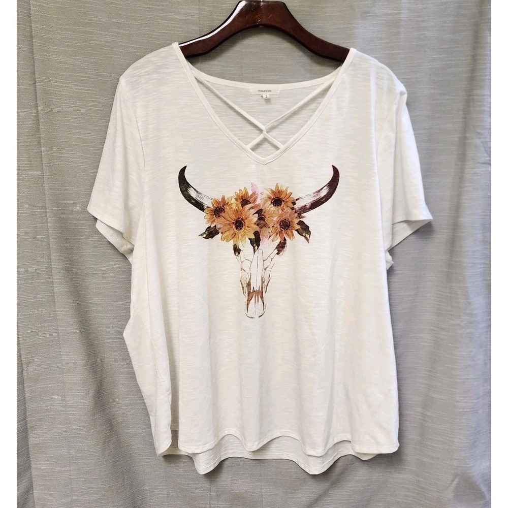 Women Maurices White Graphic Tee Longhorn Criss Cross Front Size 2 "Larger Size"